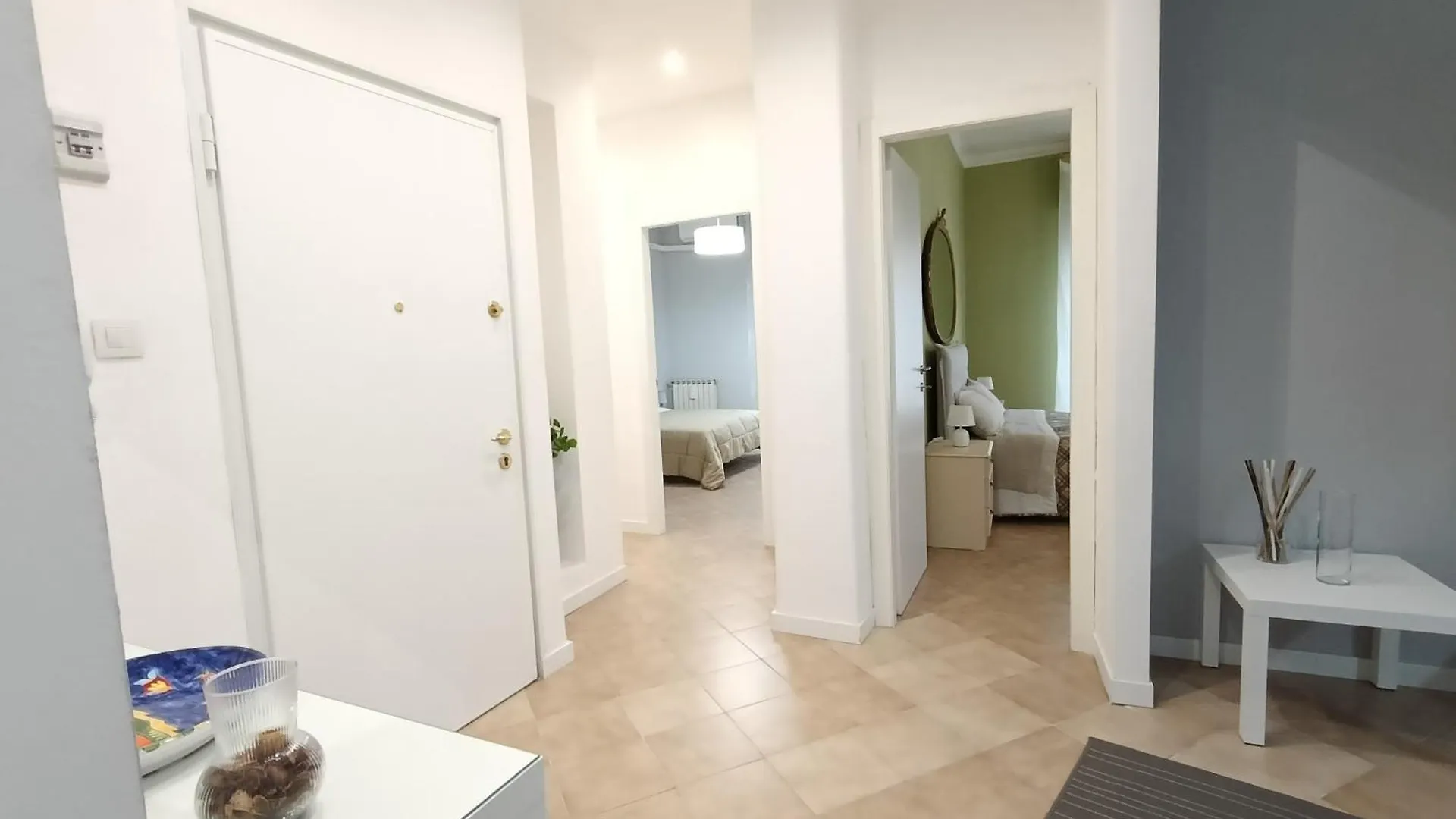 Alis Living Apartment - Quadrilocale Ampio A Catania